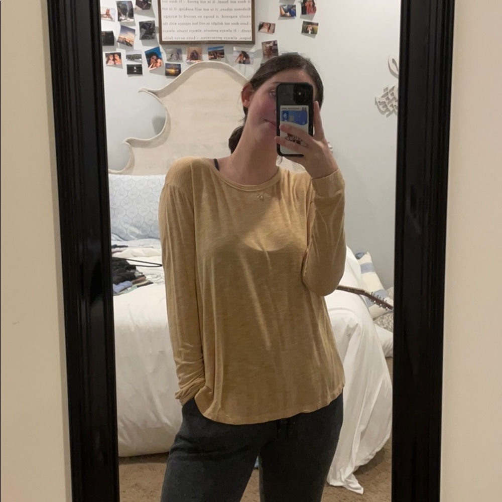 American Eagle Longsleeve